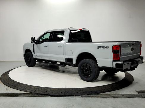 Used 2025 Ford F250 Lariat w/ Black Appearance Package AWD/4WD image 6