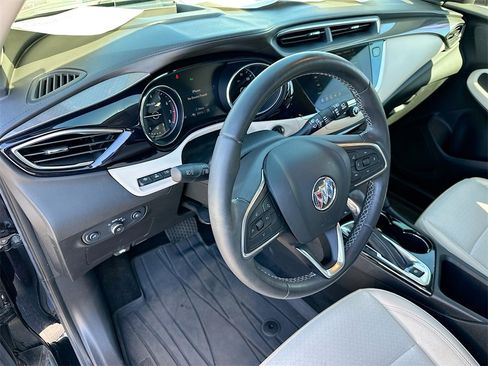 Certified 2022 Buick Encore GX Select w/ Advanced Technology Package image 9