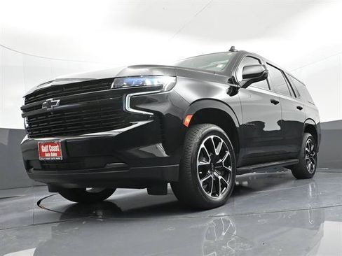 Used 2024 Chevrolet Tahoe RST w/ Luxury Package AWD/4WD image 32