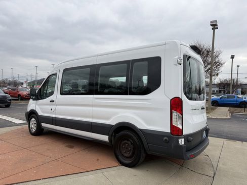 Used 2018 Ford Transit 350 XLT image 4
