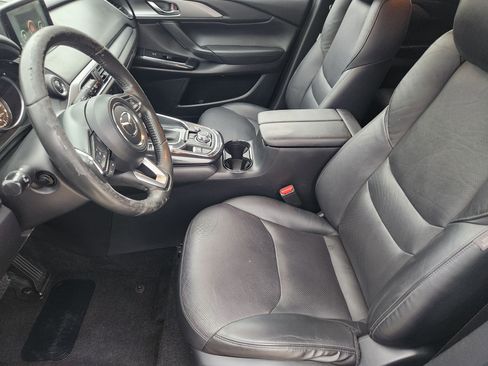 Used 2018 MAZDA CX-9 Touring image 14