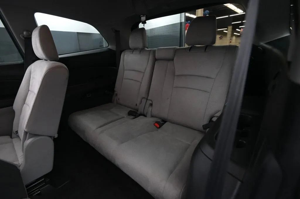 Used 2020 Honda Pilot EX image 42