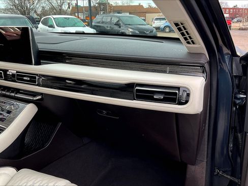 Used 2021 Lincoln Aviator Black Label Grand Touring w/ Class IV Trailer Tow Package AWD/4WD image 21