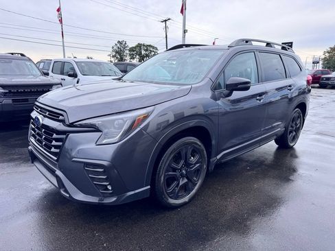 Used 2023 Subaru Ascent Onyx Edition AWD/4WD image 1