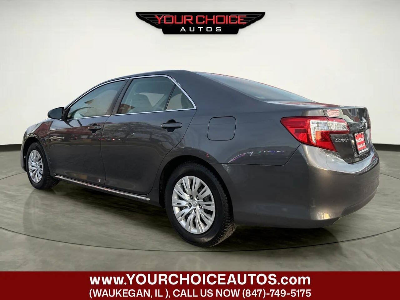 Used 2012 Toyota Camry LE FWD image 3