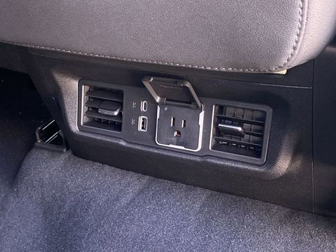 New 2026 Chevrolet Silverado 1500 LT image 38