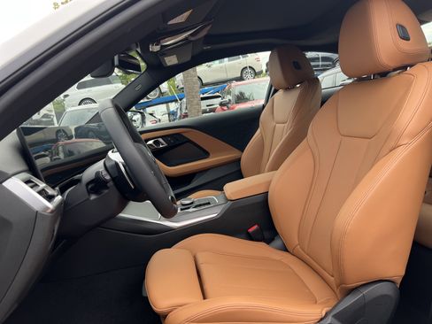 Certified 2025 BMW 230i Coupe RWD image 16