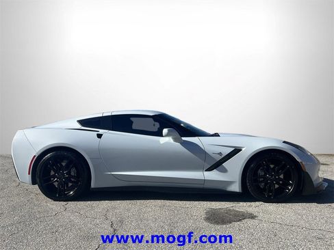 Used 2019 Chevrolet Corvette Stingray Coupe w/ Battery Protection Package image 26