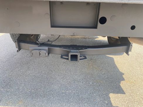 Used 2015 Ford F250 XL w/ Power Equipment Group AWD/4WD image 33