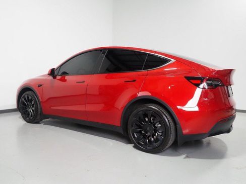 Used 2023 Tesla Model Y Long Range AWD/4WD image 8