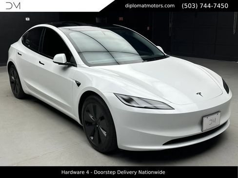 Used 2025 Tesla Model 3 Long Range AWD/4WD image 9