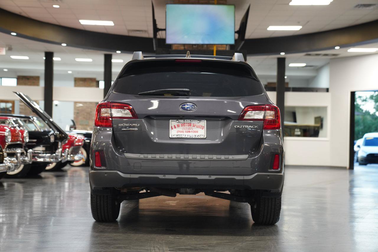 Used 2017 Subaru Outback 2.5i Limited AWD/4WD image 14