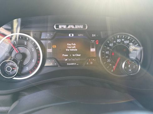 Used 2019 RAM 2500 Laramie w/ Night Edition AWD/4WD image 9