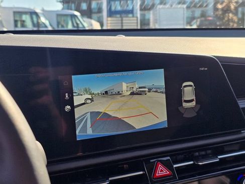 Certified 2024 Kia Niro Wind w/ Wind Preserve Package FWD image 30