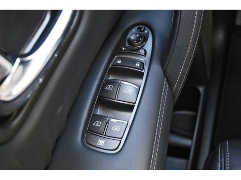 Used 2024 Nissan Armada Platinum w/ Cargo Package image 21