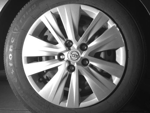 Used 2025 Nissan Sentra S image 15