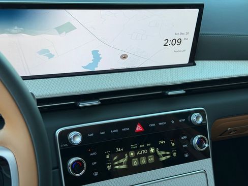 New 2026 Genesis GV80 3.5T Prestige image 27