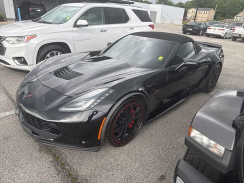 Used 2017 Chevrolet Corvette Grand Sport RWD image 3