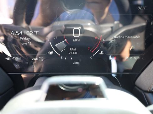 New 2026 GMC Yukon XL AT4 w/ AT4 Premium Plus Package AWD/4WD image 13
