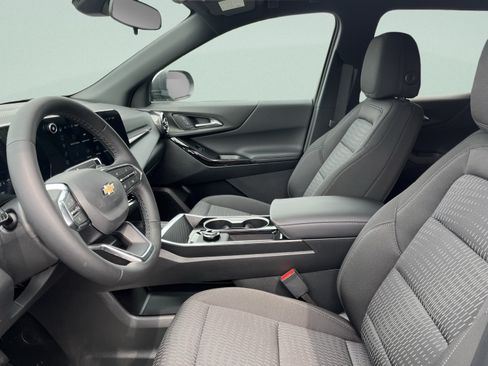 New 2027 Chevrolet Equinox LT AWD/4WD image 16