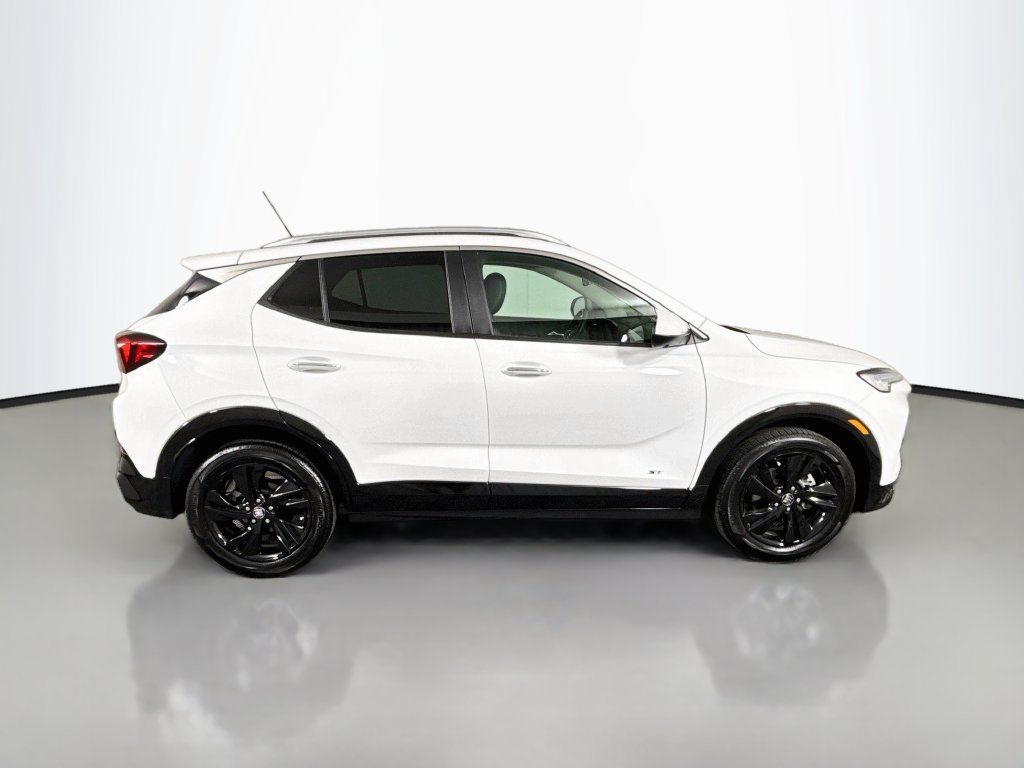 Used 2026 Buick Encore GX Sport Touring w/ Advanced Technology Package FWD image 8