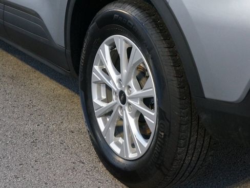 Used 2023 Ford Escape Active image 9