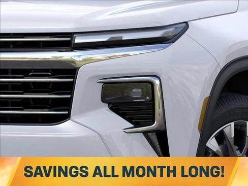 New 2026 Chevrolet Traverse LT w/ Sun and Wheel Package AWD/4WD image 10