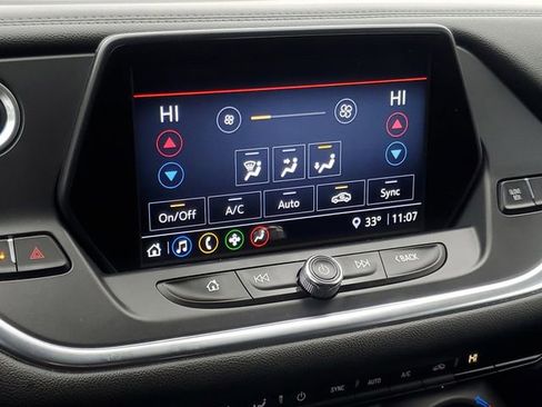 Used 2021 Chevrolet Blazer LT image 22