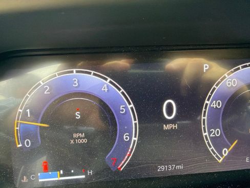Used 2023 Jeep Grand Cherokee L Laredo AWD/4WD image 7
