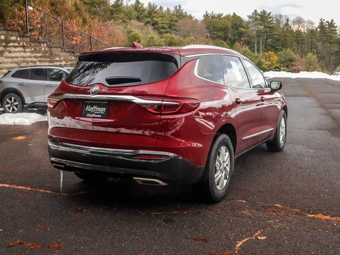 Used 2021 Buick Enclave Essence w/ Sound and Sites Package image 5