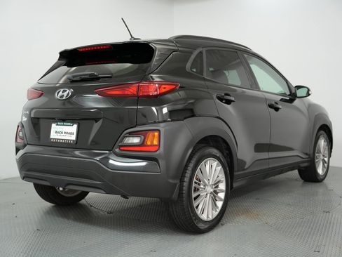 Used 2018 Hyundai Kona SEL image 9