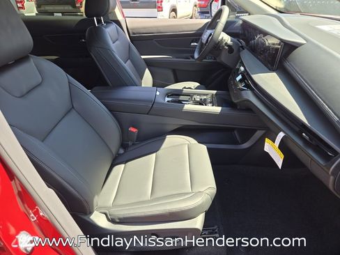 New 2026 Nissan Murano SV AWD/4WD image 16