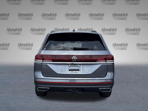 Used 2024 Volkswagen Atlas SE FWD image 9