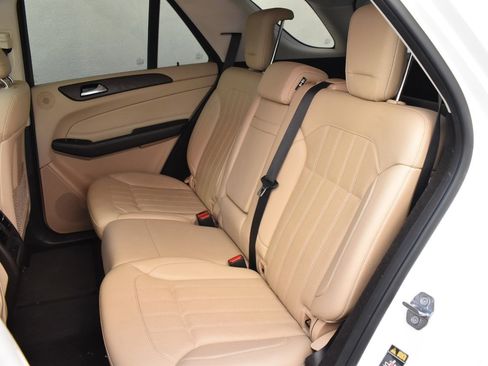 Used 2019 Mercedes-Benz GLE 400 4MATIC image 18