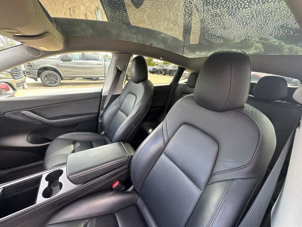 Used 2022 Tesla Model Y Performance AWD/4WD image 7