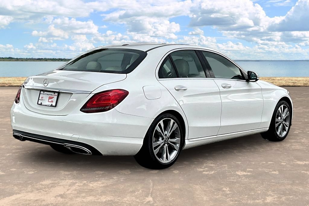 Used 2019 Mercedes-Benz C 300 Sedan image 4