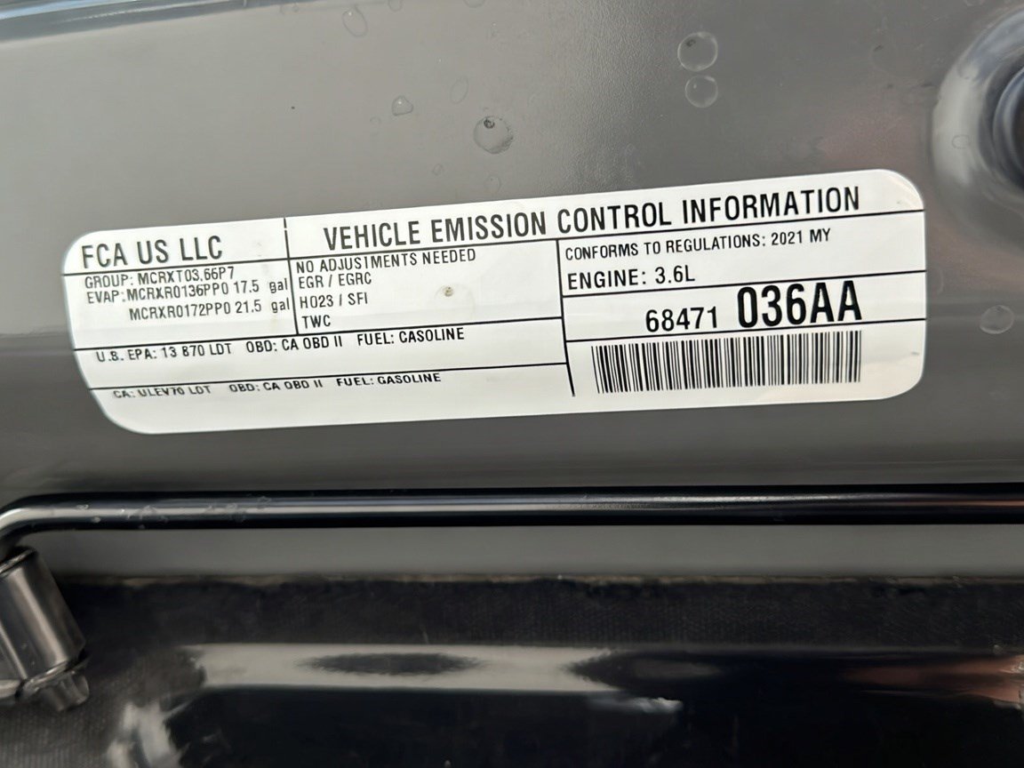 Used 2021 Jeep Wrangler Sport AWD/4WD image 18