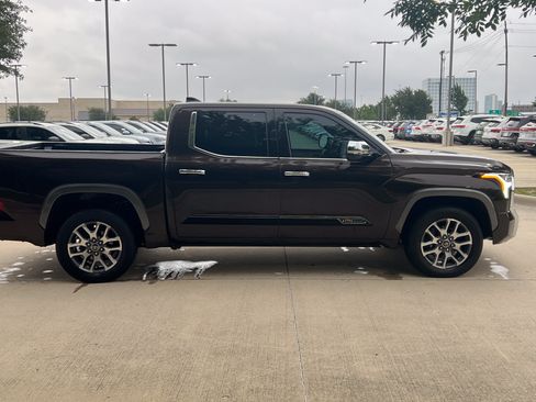 Used 2022 Toyota Tundra 1794 Edition RWD image 10