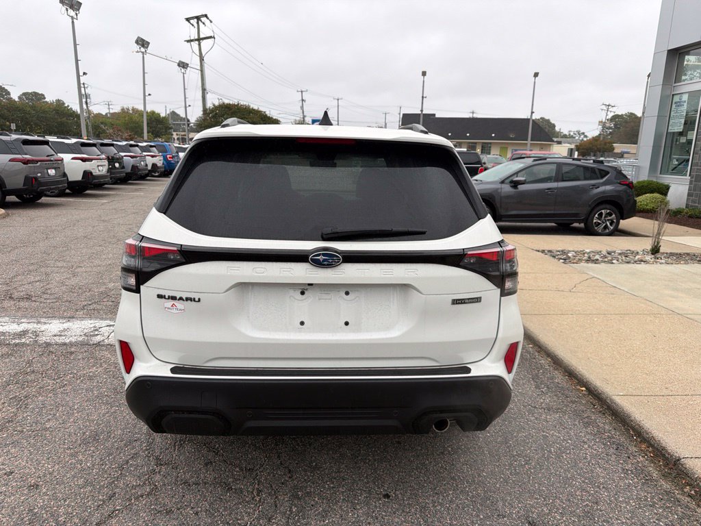 Used 2026 Subaru Forester Touring AWD/4WD image 8