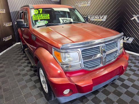 Used 2008 Dodge Nitro SLT w/ Convenience Group RWD image 4