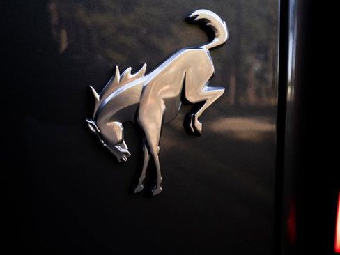 Used 2023 Ford Bronco Badlands image 43