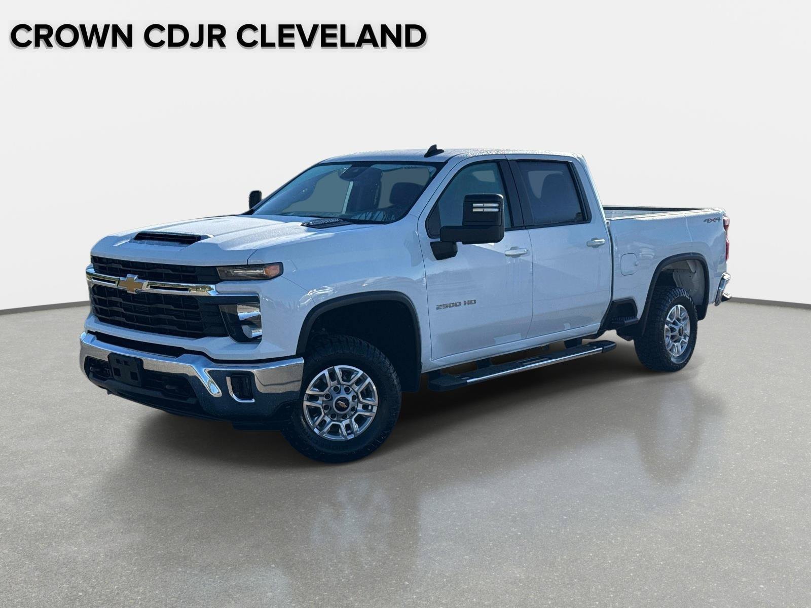 Used 2025 Chevrolet Silverado 2500 LT w/ Convenience Package AWD/4WD image 1