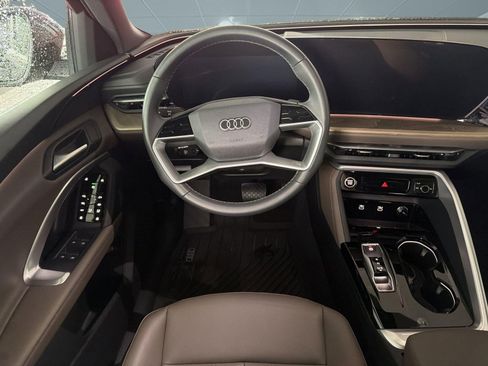 Used 2025 Audi Q5 Premium w/ Convenience Package AWD/4WD image 28