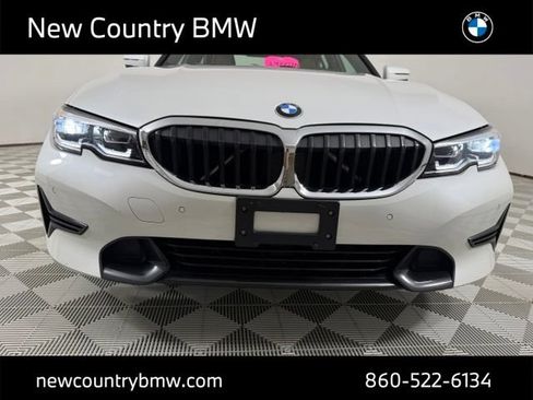 Used 2021 BMW 330i xDrive Sedan w/ Premium Package AWD/4WD image 27