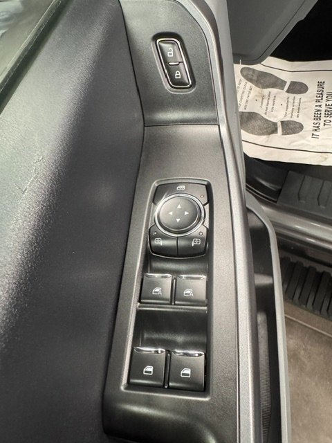 Used 2025 Ford F250 XLT AWD/4WD image 13