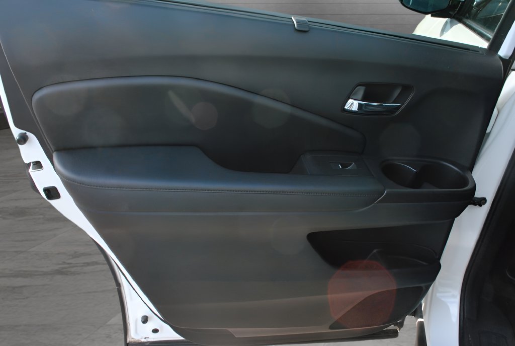 Certified 2022 Honda Pilot Touring image 9