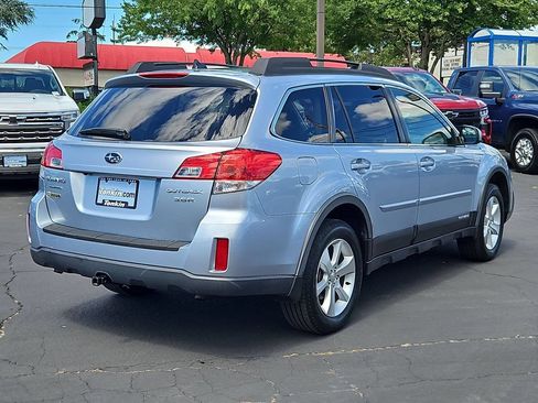 Used 2014 Subaru Outback 3.6R Limited w/ Moonroof Package AWD/4WD image 6