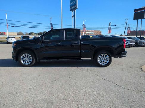 Used 2021 Chevrolet Silverado 1500 Custom w/ LPO, Dark Essentials Package image 5