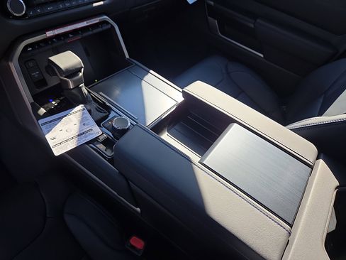 New 2026 Toyota Tundra Platinum image 15