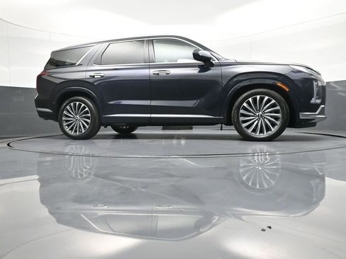 Used 2024 Hyundai Palisade Calligraphy image 31